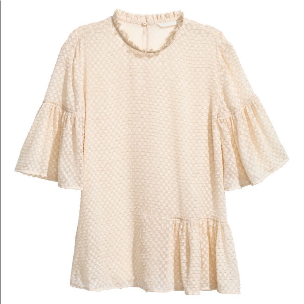 Flounced top NWOT FINAL SALE !